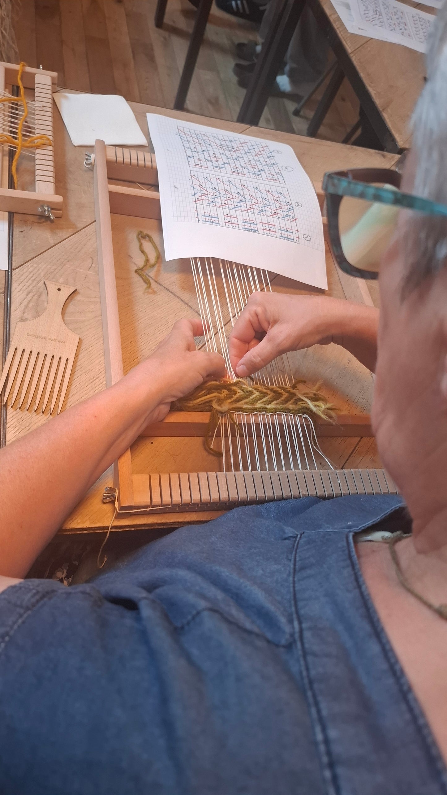 Atelier d'initiation au tissage de tapis d'inspiration berbère